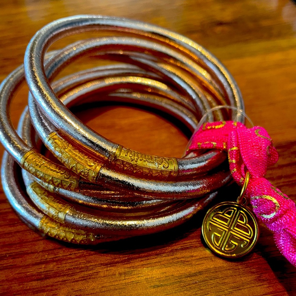 Set of 6 medium Champagne Buddha Bands NWithoutT